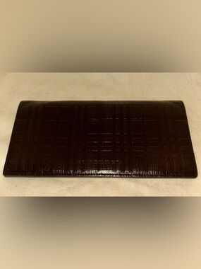 Burberry Continental Long Bifold Wallet. Dark Brown Leather. Unisex